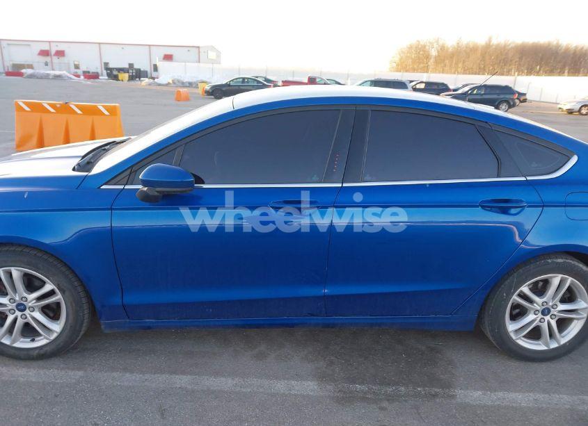 Photo 15 of 2018 Ford Fusion SE (VIN 3FA6P0HD8JR202251)