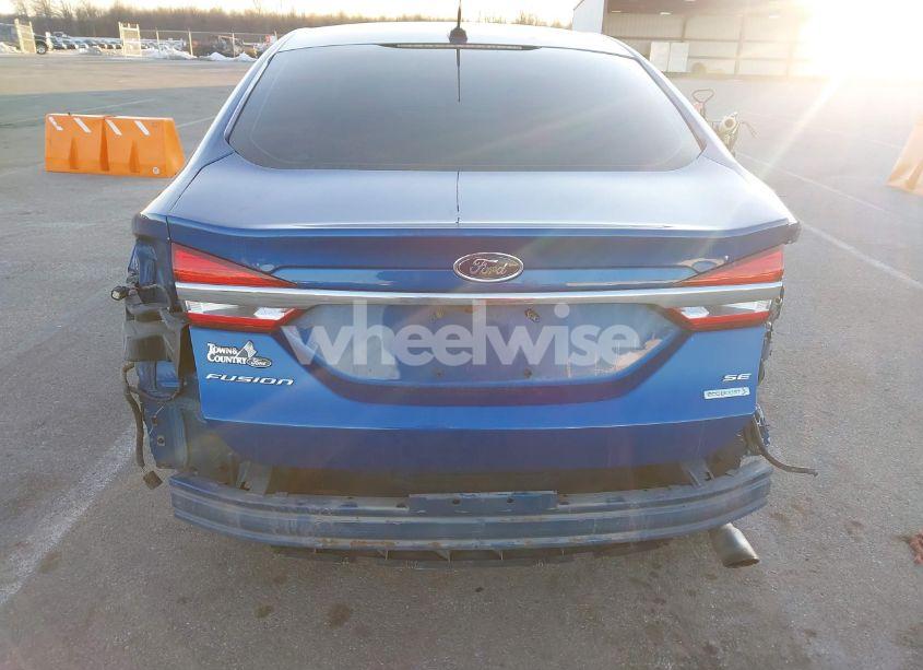 Photo 6 of 2018 Ford Fusion SE (VIN 3FA6P0HD8JR202251)