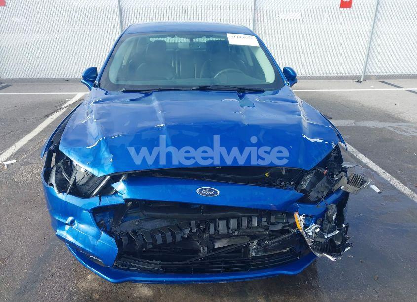 Photo 12 of 2018 Ford Fusion SE (VIN 3FA6P0HD8JR210852)