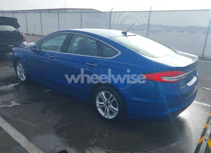 Photo 3 of 2018 Ford Fusion SE (VIN 3FA6P0HD8JR210852)