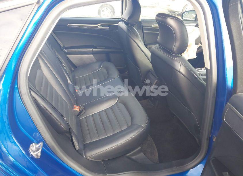 Photo 8 of 2018 Ford Fusion SE (VIN 3FA6P0HD8JR210852)