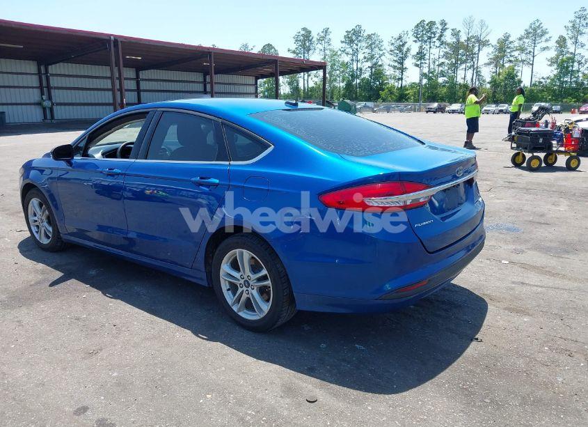 Photo 3 of 2018 Ford Fusion SE (VIN 3FA6P0HD8JR212634)