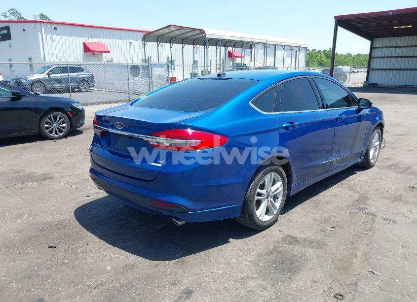 Photo 4 of 2018 Ford Fusion SE (VIN 3FA6P0HD8JR212634)