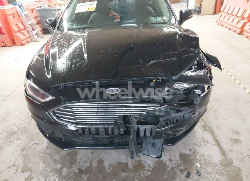 Photo 6 of 2018 Ford Fusion SE (VIN 3FA6P0HD8JR228199)