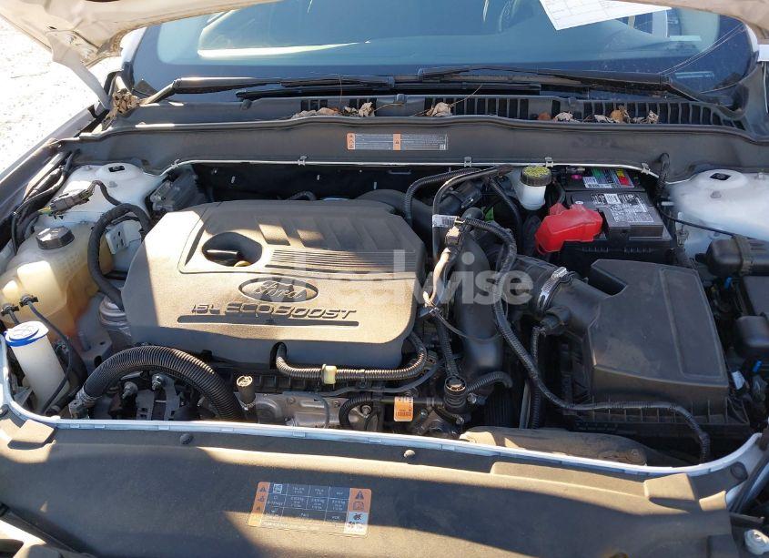 Photo 10 of 2018 Ford Fusion SE (VIN 3FA6P0HD8JR228882)