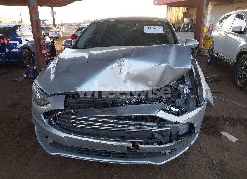 Photo 12 of 2018 Ford Fusion SE (VIN 3FA6P0HD8JR229336)