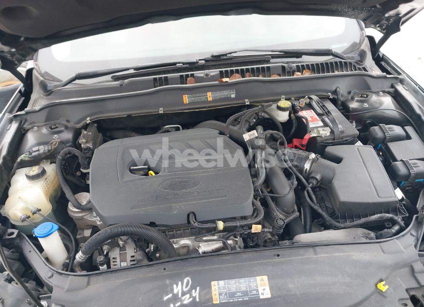 Photo 10 of 2018 Ford Fusion SE (VIN 3FA6P0HD8JR229756)