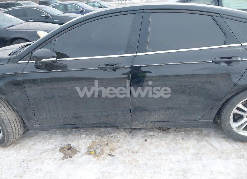 Photo 14 of 2018 Ford Fusion SE (VIN 3FA6P0HD8JR229756)