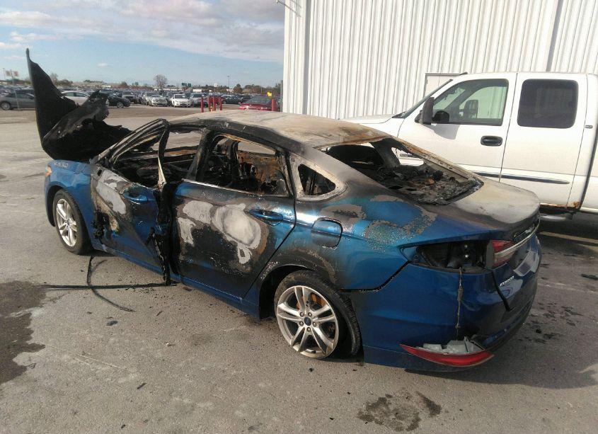 Photo 3 of 2018 Ford Fusion SE (VIN 3FA6P0HD8JR231622)