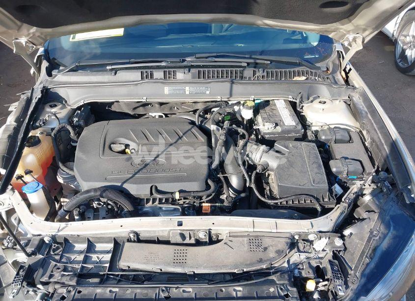 Photo 10 of 2018 Ford Fusion SE (VIN 3FA6P0HD8JR238621)