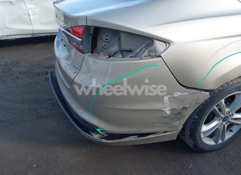 Photo 21 of 2018 Ford Fusion SE (VIN 3FA6P0HD8JR238621)