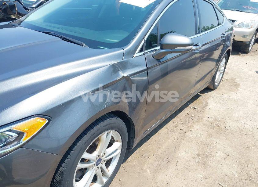 Photo 6 of 2018 Ford Fusion SE (VIN 3FA6P0HD8JR251935)