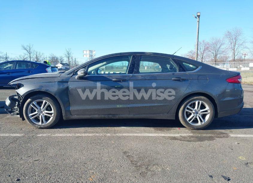 Photo 14 of 2018 Ford Fusion SE (VIN 3FA6P0HD8JR283073)