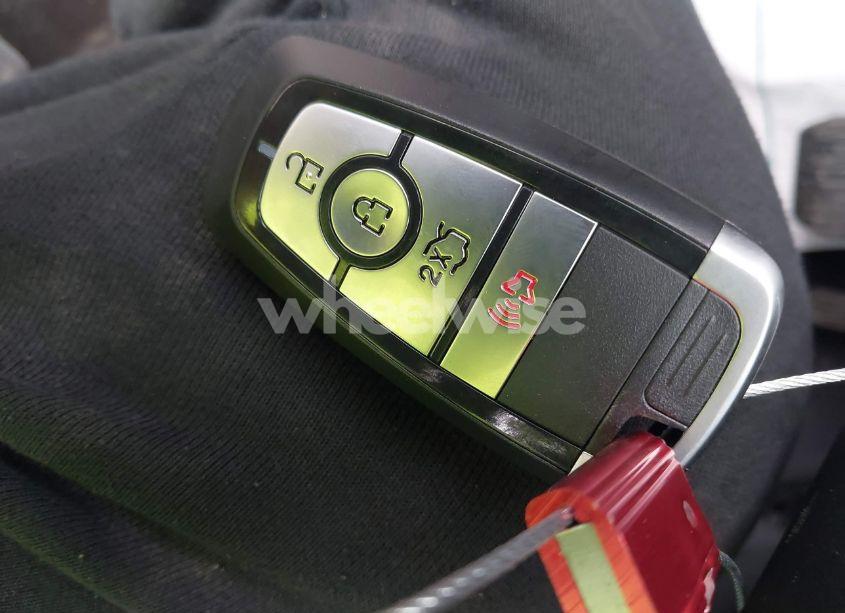 Photo 11 of 2019 Ford Fusion SE (VIN 3FA6P0HD8KR160990)