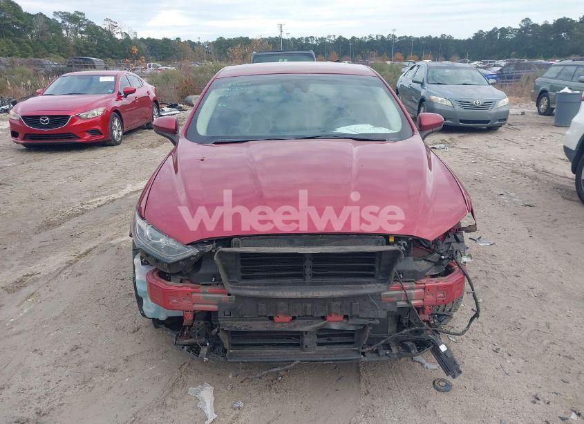 Photo 12 of 2019 Ford Fusion SE (VIN 3FA6P0HD8KR229239)