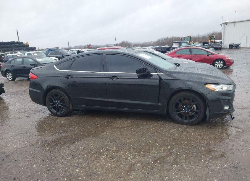 Photo 12 of 2019 Ford Fusion SE (VIN 3FA6P0HD8KR245344)
