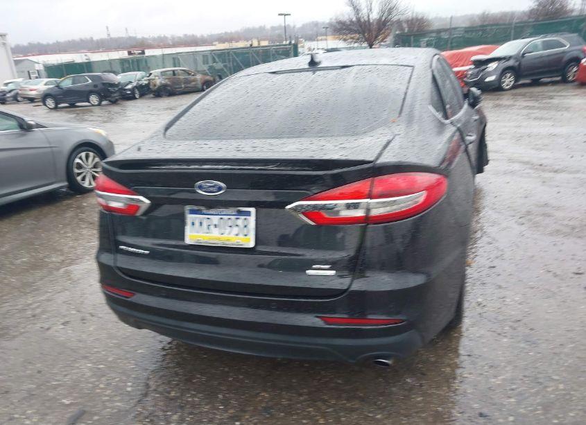 Photo 15 of 2019 Ford Fusion SE (VIN 3FA6P0HD8KR245344)