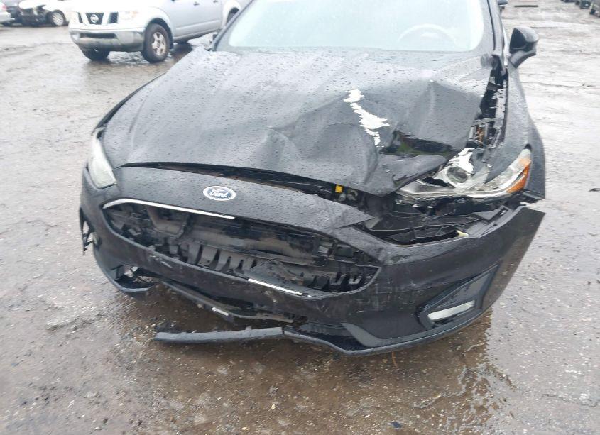 Photo 6 of 2019 Ford Fusion SE (VIN 3FA6P0HD8KR245344)