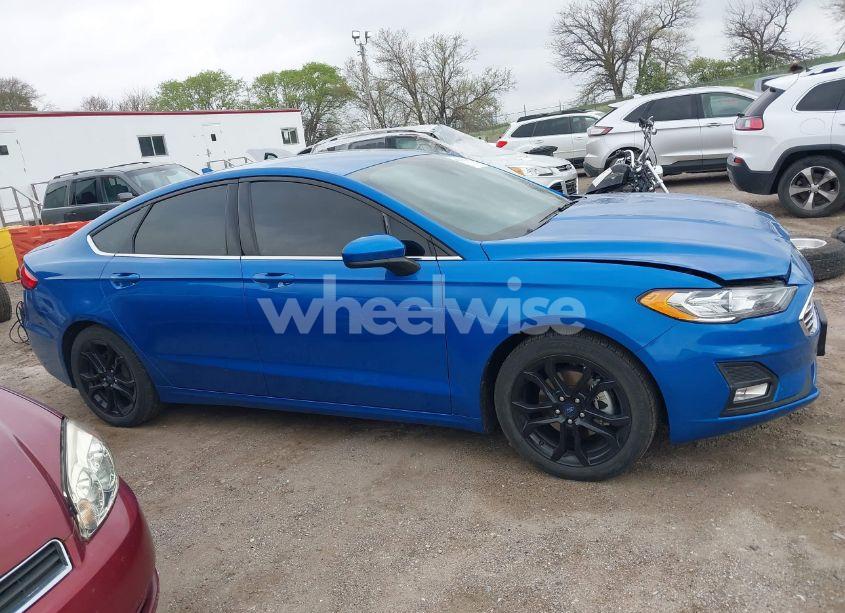 Photo 13 of 2019 Ford Fusion SE (VIN 3FA6P0HD8KR251595)