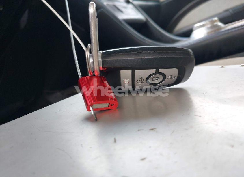 Photo 11 of 2019 Ford Fusion SE (VIN 3FA6P0HD8KR267067)