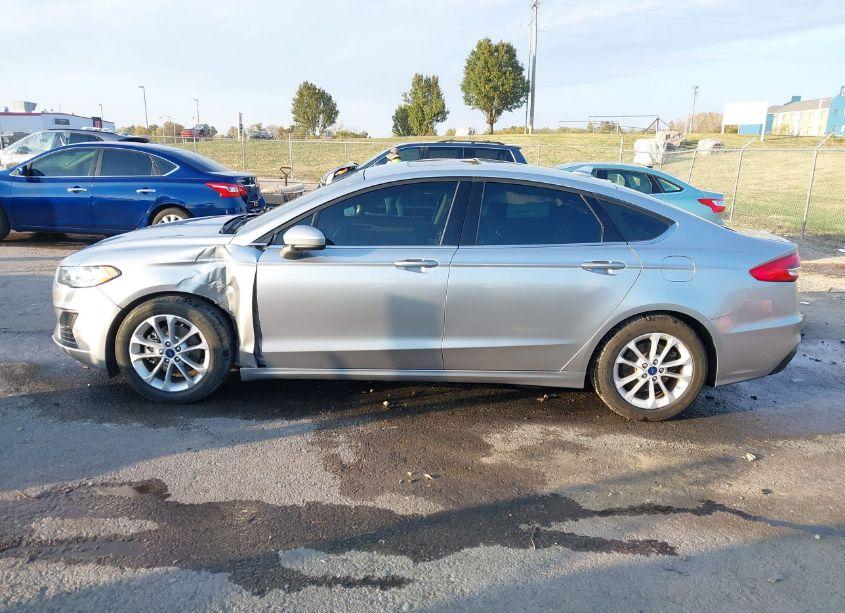 Photo 14 of 2020 Ford Fusion SE (VIN 3FA6P0HD8LR149912)