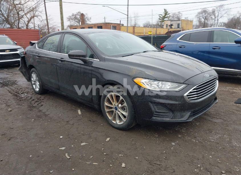 2020 Ford Fusion SE (VIN 3FA6P0HD8LR166967) main photo