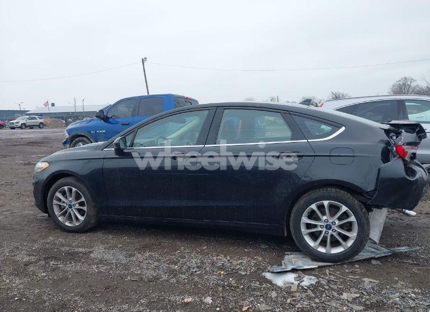 Photo 14 of 2020 Ford Fusion SE (VIN 3FA6P0HD8LR166967)