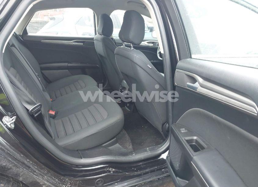 Photo 8 of 2020 Ford Fusion SE (VIN 3FA6P0HD8LR166967)