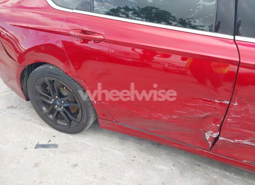 Photo 19 of 2020 Ford Fusion SE (VIN 3FA6P0HD8LR197538)