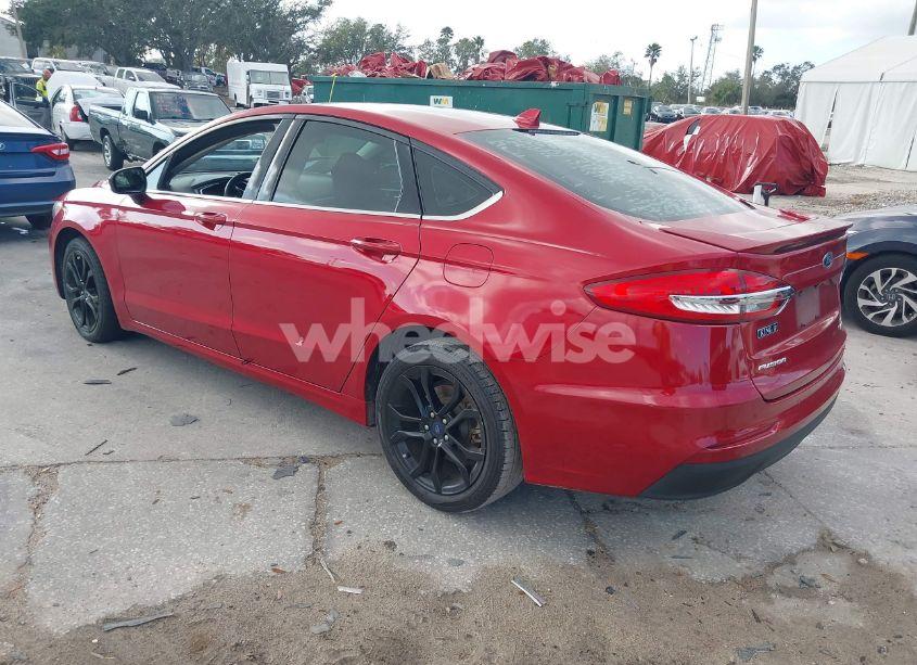 Photo 3 of 2020 Ford Fusion SE (VIN 3FA6P0HD8LR197538)