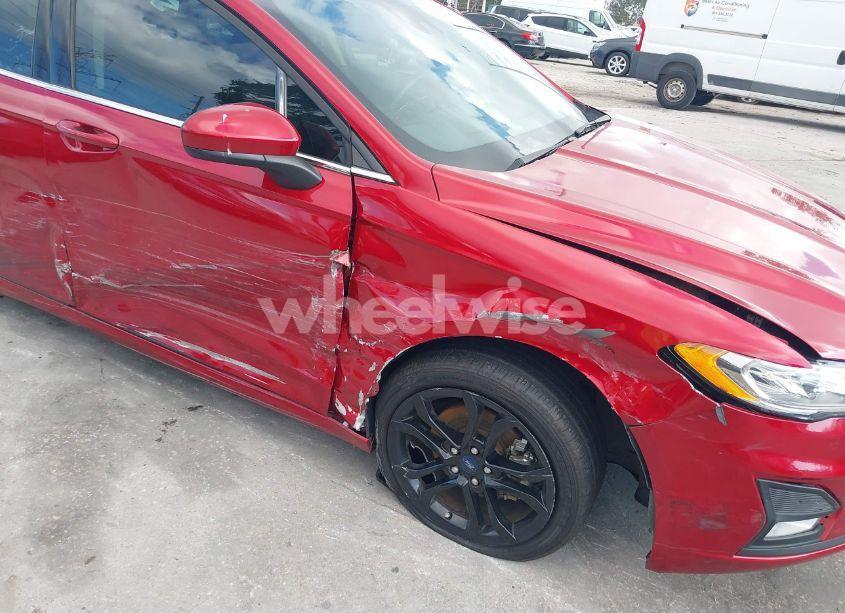 Photo 6 of 2020 Ford Fusion SE (VIN 3FA6P0HD8LR197538)