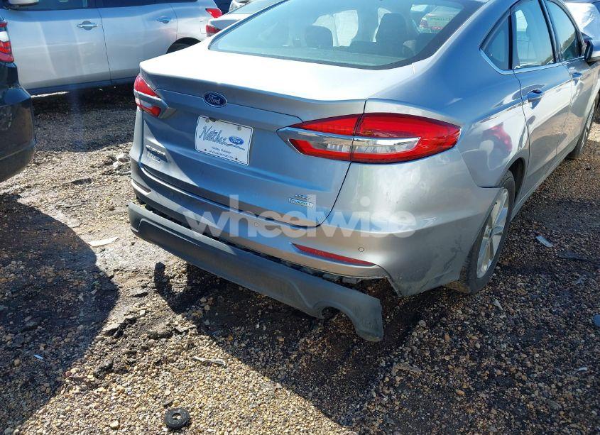 Photo 18 of 2020 Ford Fusion SE (VIN 3FA6P0HD8LR202009)