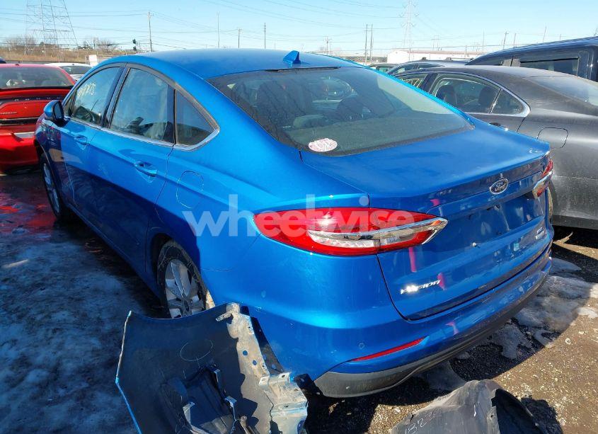 Photo 3 of 2020 Ford Fusion SE (VIN 3FA6P0HD8LR226066)