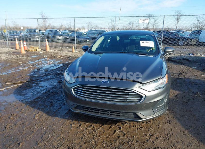 Photo 13 of 2020 Ford Fusion SE (VIN 3FA6P0HD8LR257009)