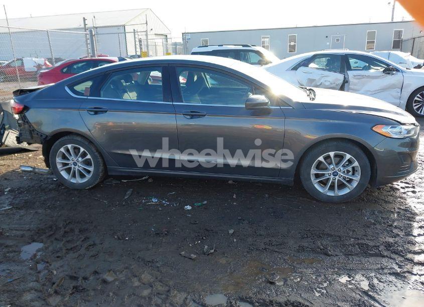 Photo 14 of 2020 Ford Fusion SE (VIN 3FA6P0HD8LR257009)