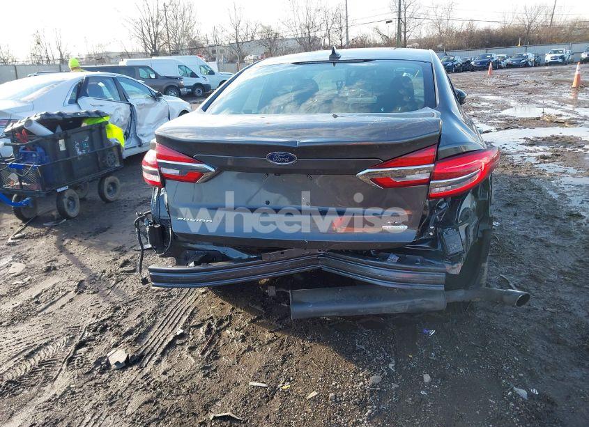 Photo 17 of 2020 Ford Fusion SE (VIN 3FA6P0HD8LR257009)