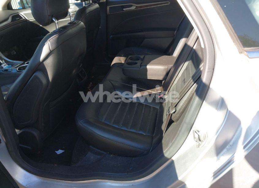 Photo 8 of 2014 Ford Fusion SE (VIN 3FA6P0HD9ER113861)