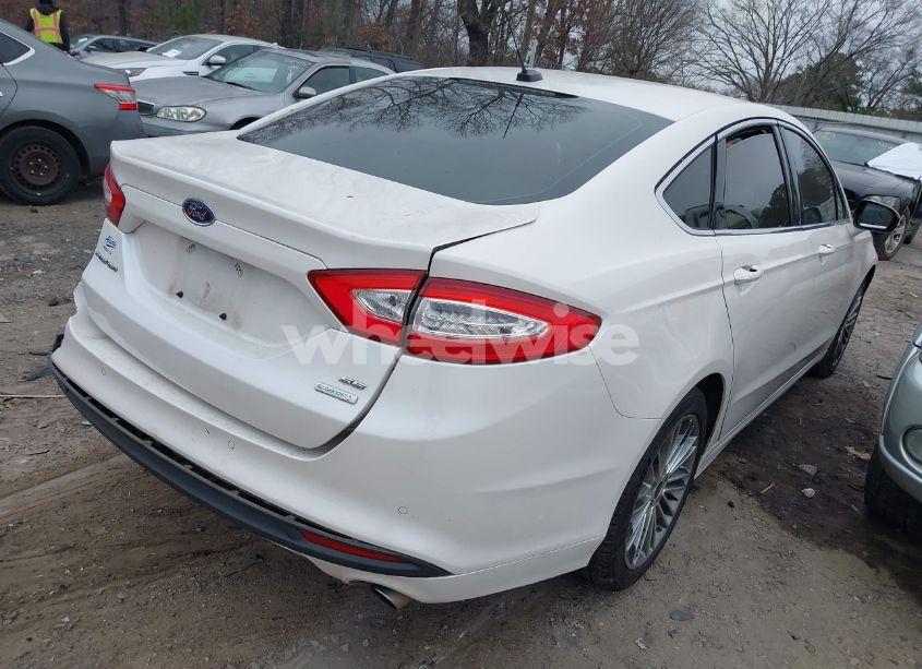 Photo 4 of 2014 Ford Fusion SE (VIN 3FA6P0HD9ER118283)