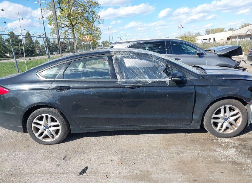 Photo 13 of 2014 Ford Fusion SE (VIN 3FA6P0HD9ER143538)