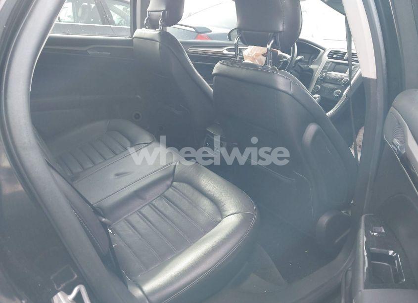 Photo 8 of 2014 Ford Fusion SE (VIN 3FA6P0HD9ER188057)