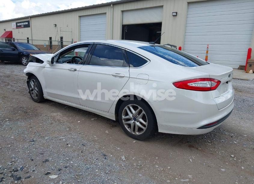 Photo 3 of 2014 Ford Fusion SE (VIN 3FA6P0HD9ER251626)