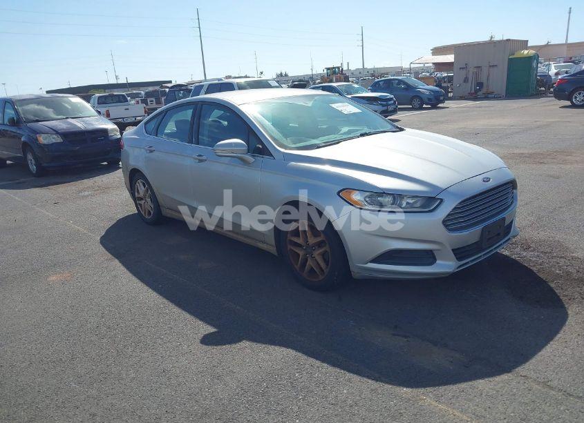 2014 Ford Fusion SE (VIN 3FA6P0HD9ER357591) main photo