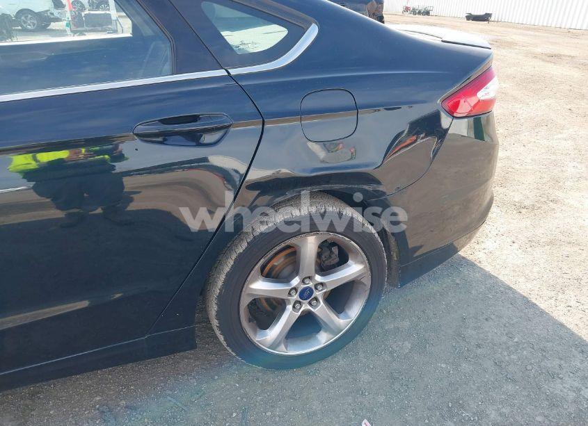 Photo 6 of 2014 Ford Fusion SE (VIN 3FA6P0HD9ER377064)