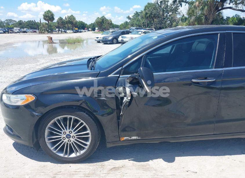 Photo 6 of 2015 Ford Fusion SE (VIN 3FA6P0HD9FR141757)