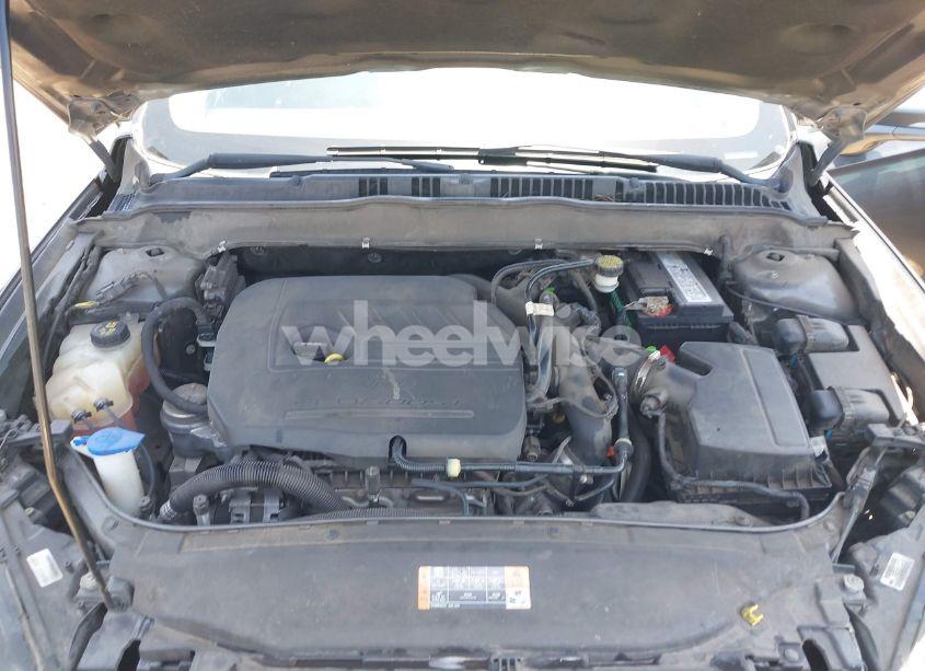 Photo 10 of 2015 Ford Fusion SE (VIN 3FA6P0HD9FR238201)