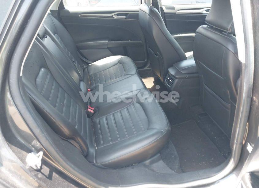 Photo 8 of 2015 Ford Fusion SE (VIN 3FA6P0HD9FR238201)