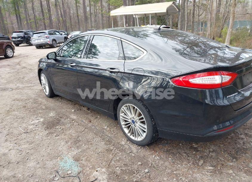 Photo 3 of 2015 Ford Fusion SE (VIN 3FA6P0HD9FR299662)
