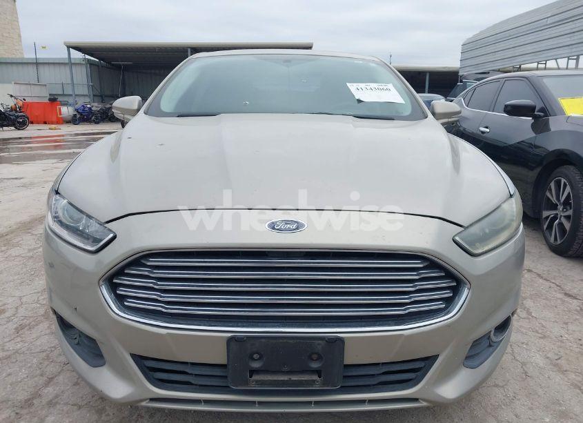 Photo 12 of 2016 Ford Fusion SE (VIN 3FA6P0HD9GR119761)