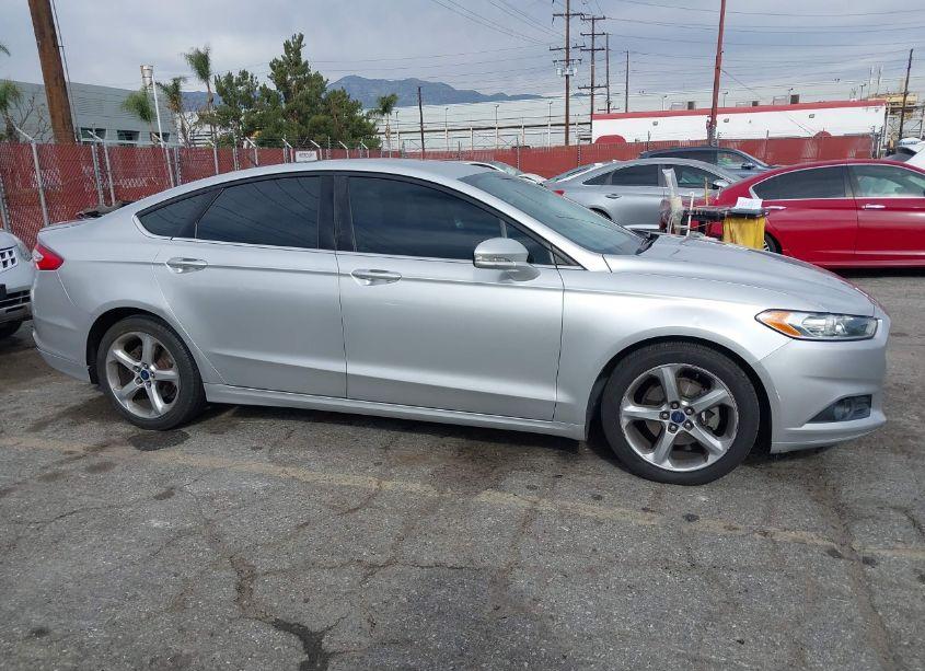 Photo 13 of 2016 Ford Fusion SE (VIN 3FA6P0HD9GR124815)