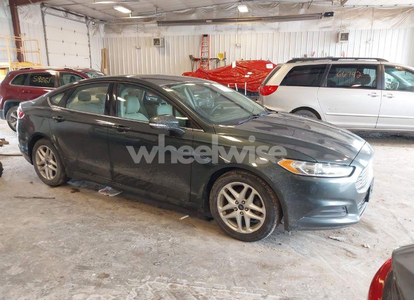 2016 Ford Fusion SE (VIN 3FA6P0HD9GR126113) main photo